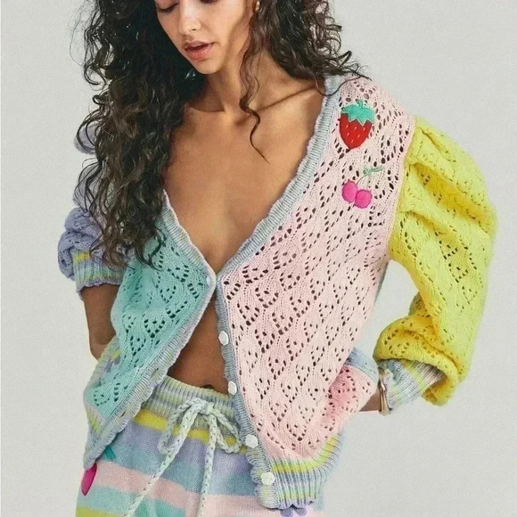 NWT LoveShackFancy Brody Oversized Cardigan in Macaroon Party Size XS - Picture 1 of 16